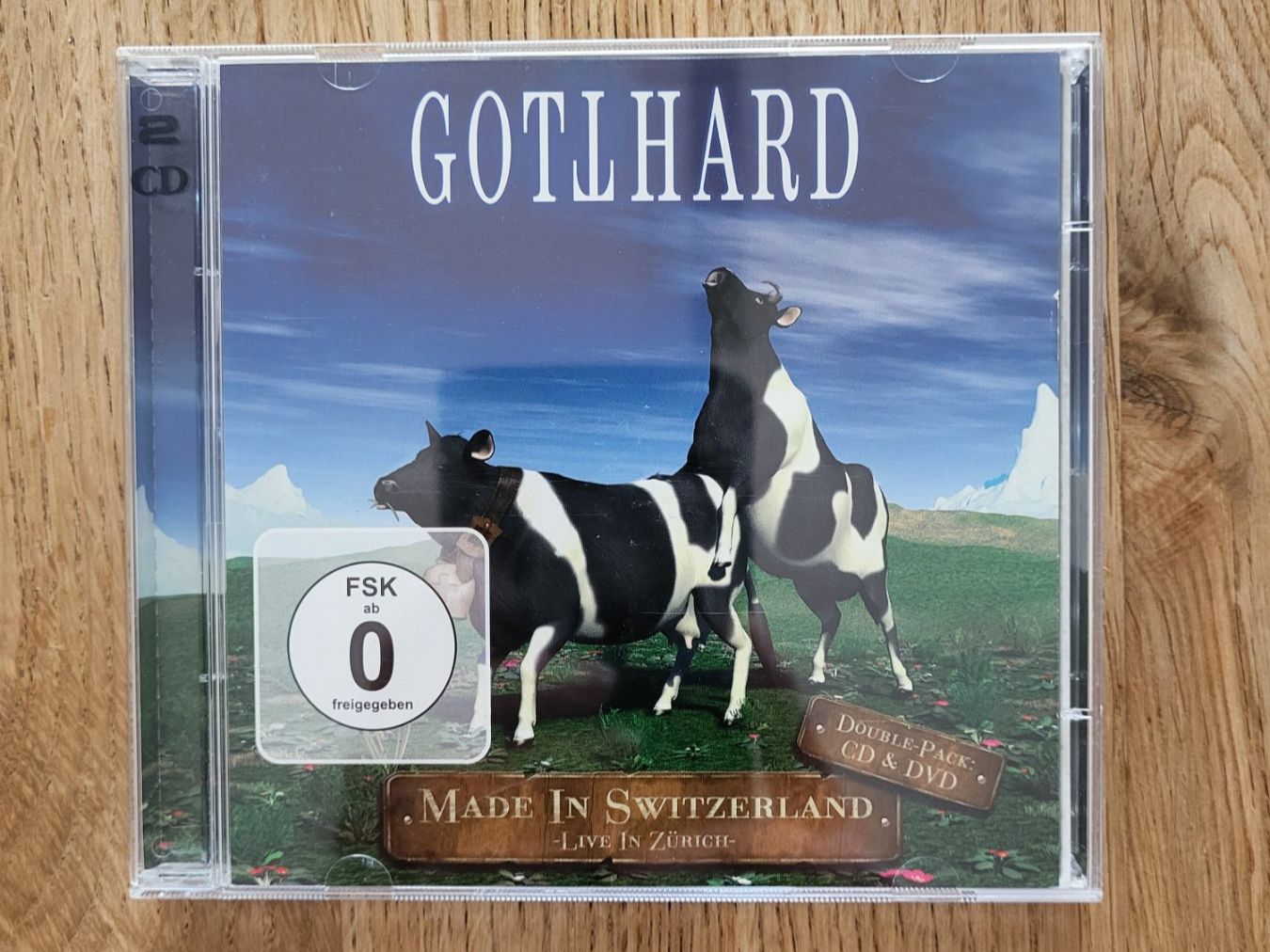 CDs: Gotthard - Made in Switzerland - CD + DVD – Neu (gemäss Beschreibung) aus Waltenschwil von creativeline