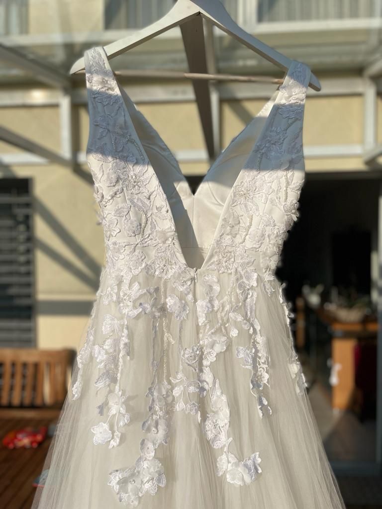 Vestiti: Schönes handarbeite Braut Kleid – Usato da Wettingen venduto da epe_9vbf 8