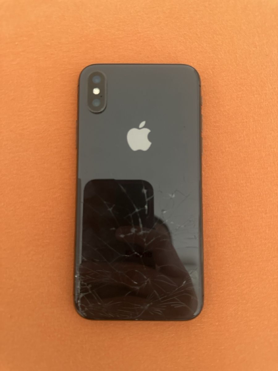 Apple Telefoni cellulari / Smartphones: iPhone X 256 GB – Usato da Baar venduto da notbeast 1
