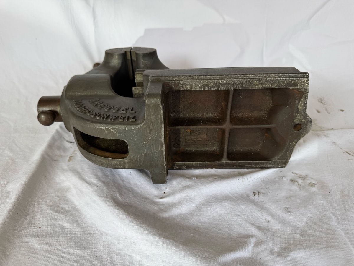 Gressel Tutti gli attrezzi: GRESSEL PS 125 Schraubstock Etau établi – Usato da GRAND - LANCY venduto da petitpain67 4