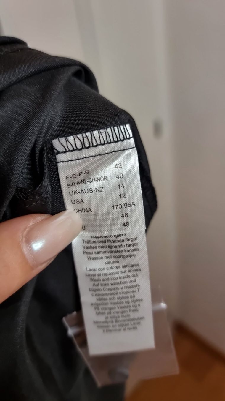 Vestiti: Schwarzes Punkte Kleid transparent Gr. 40 – Nuovo (secondo la descrizione) da Wald ZH venduto da CapLux 5