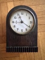 Antike Uhr