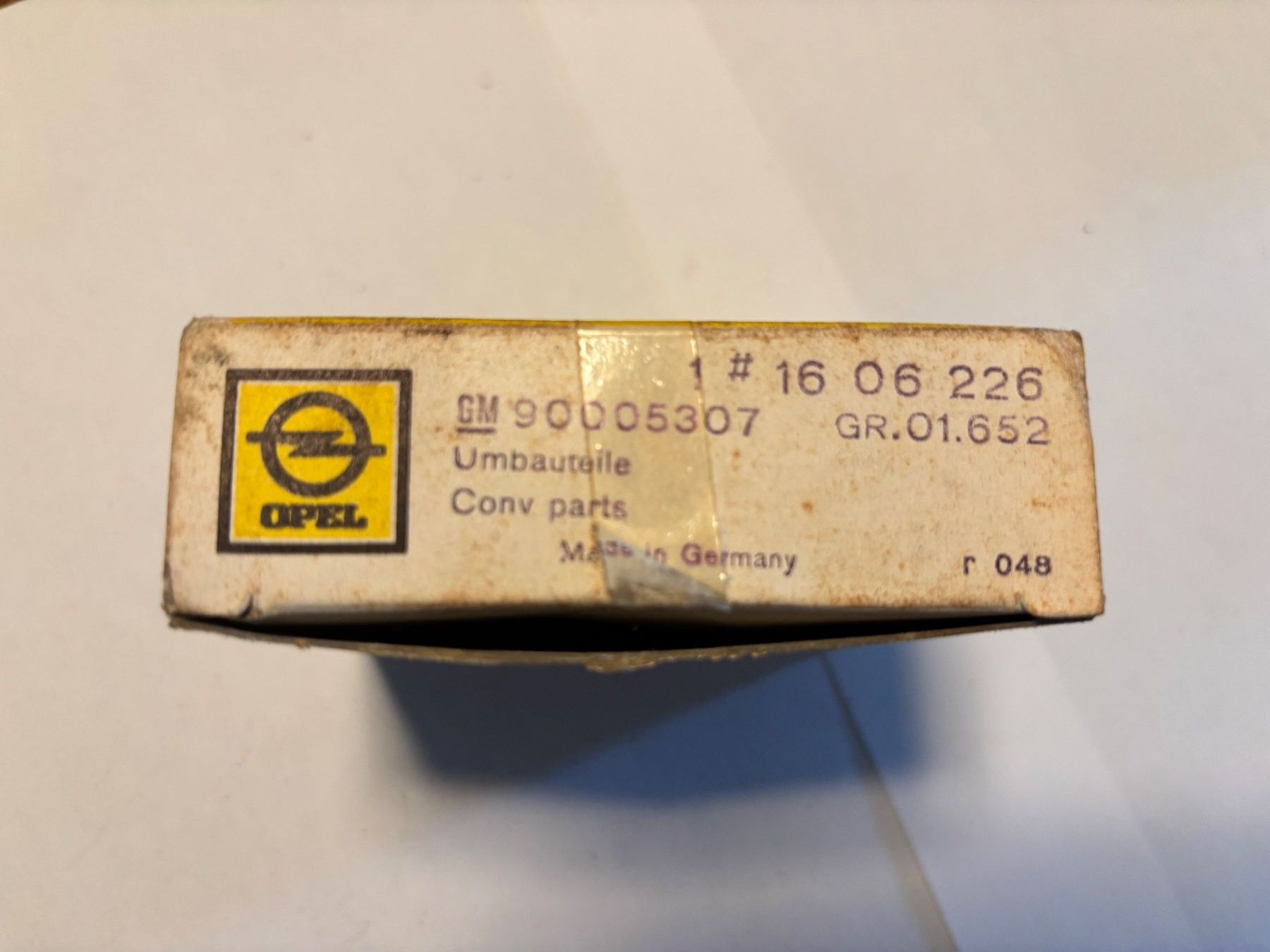 Opel Tutti pezzi di ricambio auto: Opel Ventil-Set NOS, 1 16 06 226, GM – Nuovo e nell'imballaggio originale da St. Gallen venduto da always-a-good-buy 1