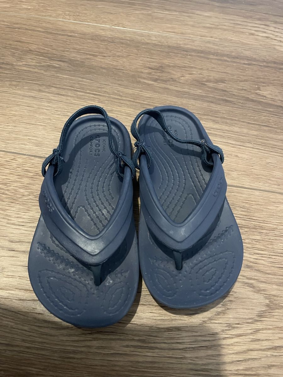 Flippers: Crocs infradito blu bambini misura C8 – D'occasion à Gordola par ven_hk7f