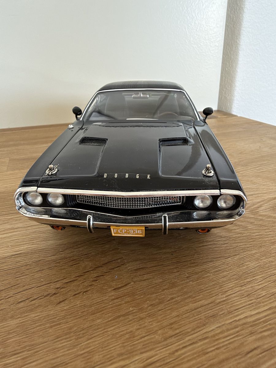 Kits de montage: Model von einem 1970er Dodge Challenger R/T – Neuf (Voir description) à Dietlikon par pa__t9pr 2