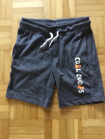Coole Sommershorts für Jungs, Grösse 98 "Cool