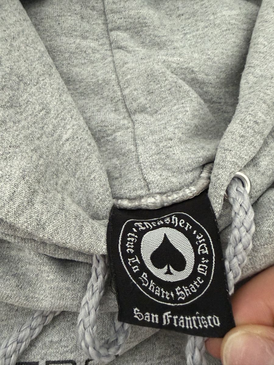 Pullover & Sweatshirts: THRASHER Hoodie – Gebraucht aus Ettingen von mel_d2y8 1