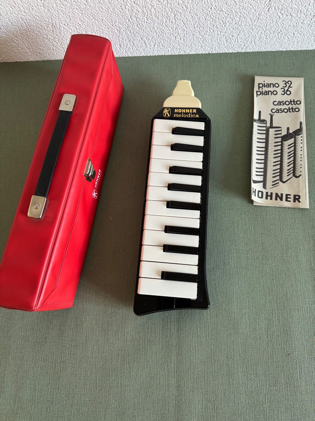 Hohner Strumenti musicali: Hohner Melodica Piano 32 / 36 – Usato da frauenfeld venduto da tia01 1