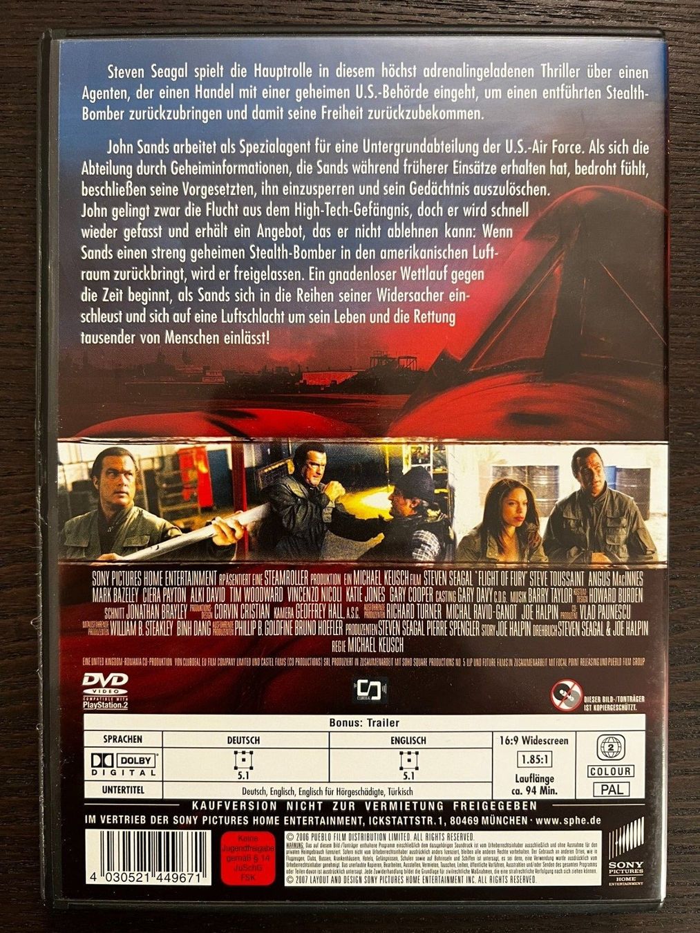 Alle DVDs: Unsichtbarer Feind - Steven Seagal – Gebraucht aus Zürich von  1