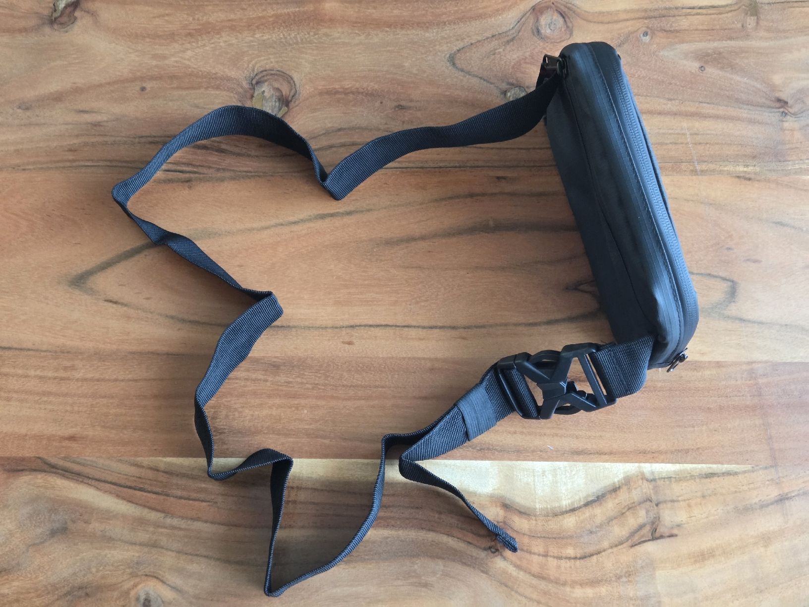 Taschen: Bauchtasche von der Rega – Neu (gemäss Beschreibung) aus Rickenbach-Sulz von Bacardibabe 7