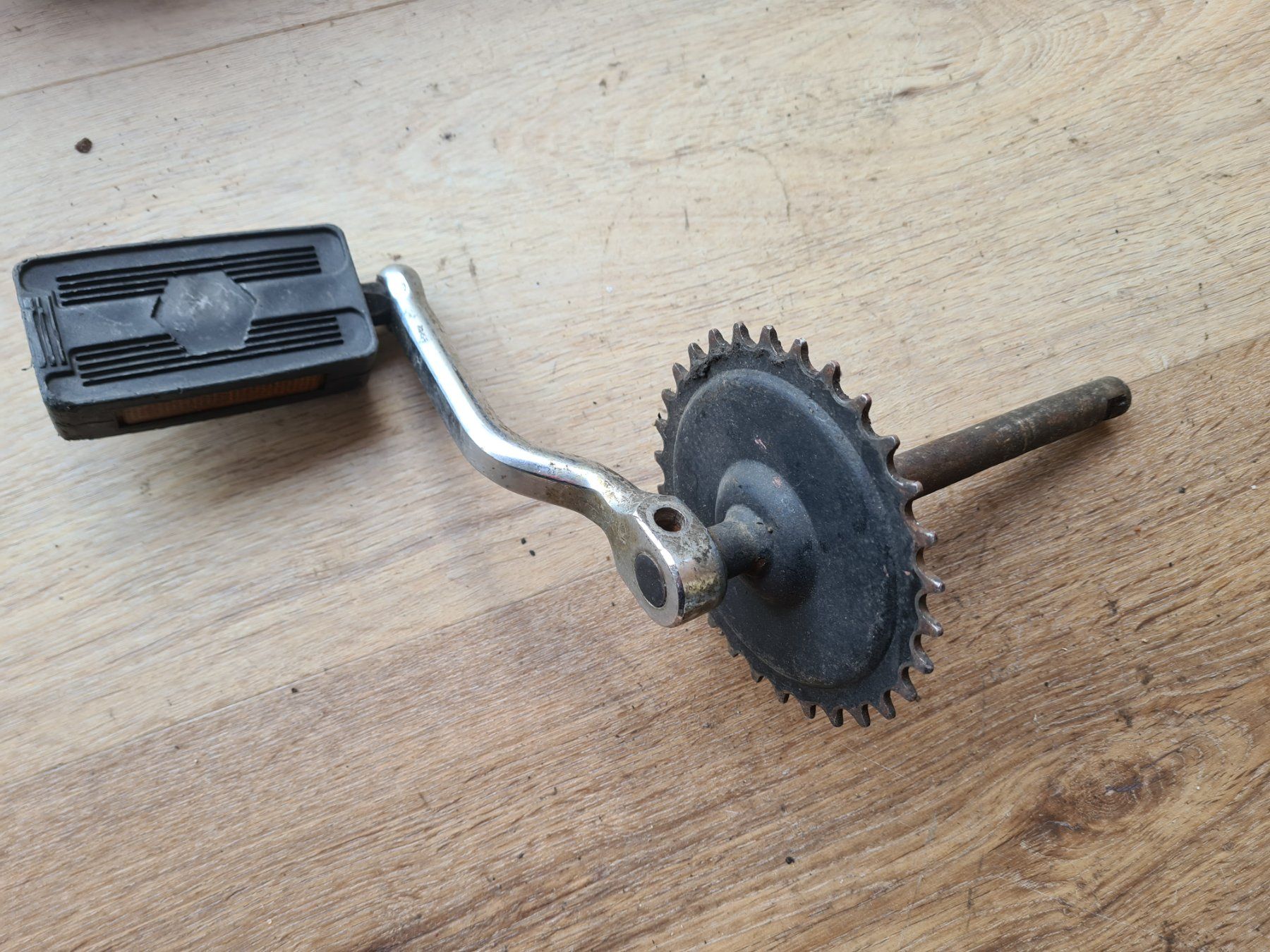 Sachs Ciclomotori: Original Tretachse / Pedale Pony Sachs – Usato da frümsen venduto da Sailem
