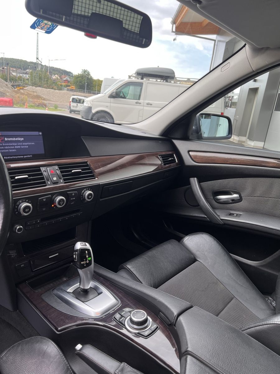 BMW Automobili: Bmw 525d xDrive Touring – Usato da Thayngen venduto da Kevin1505 5