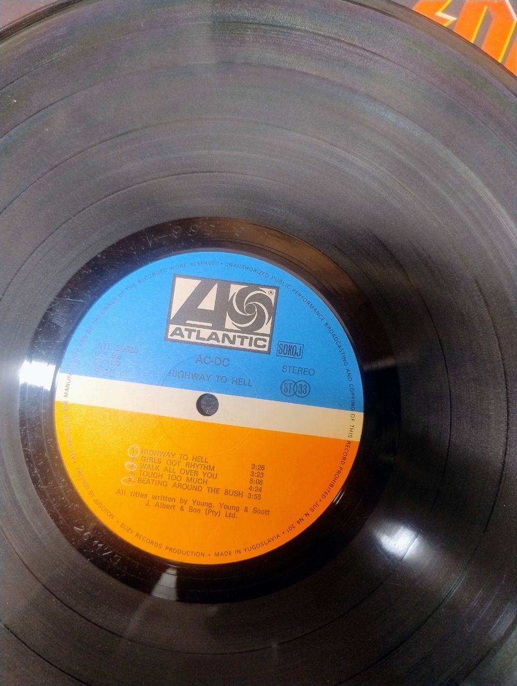 Dischi in vinile: Lot vinyles d AC/DC  – Usato da Martigny venduto da jul_7s5x 5