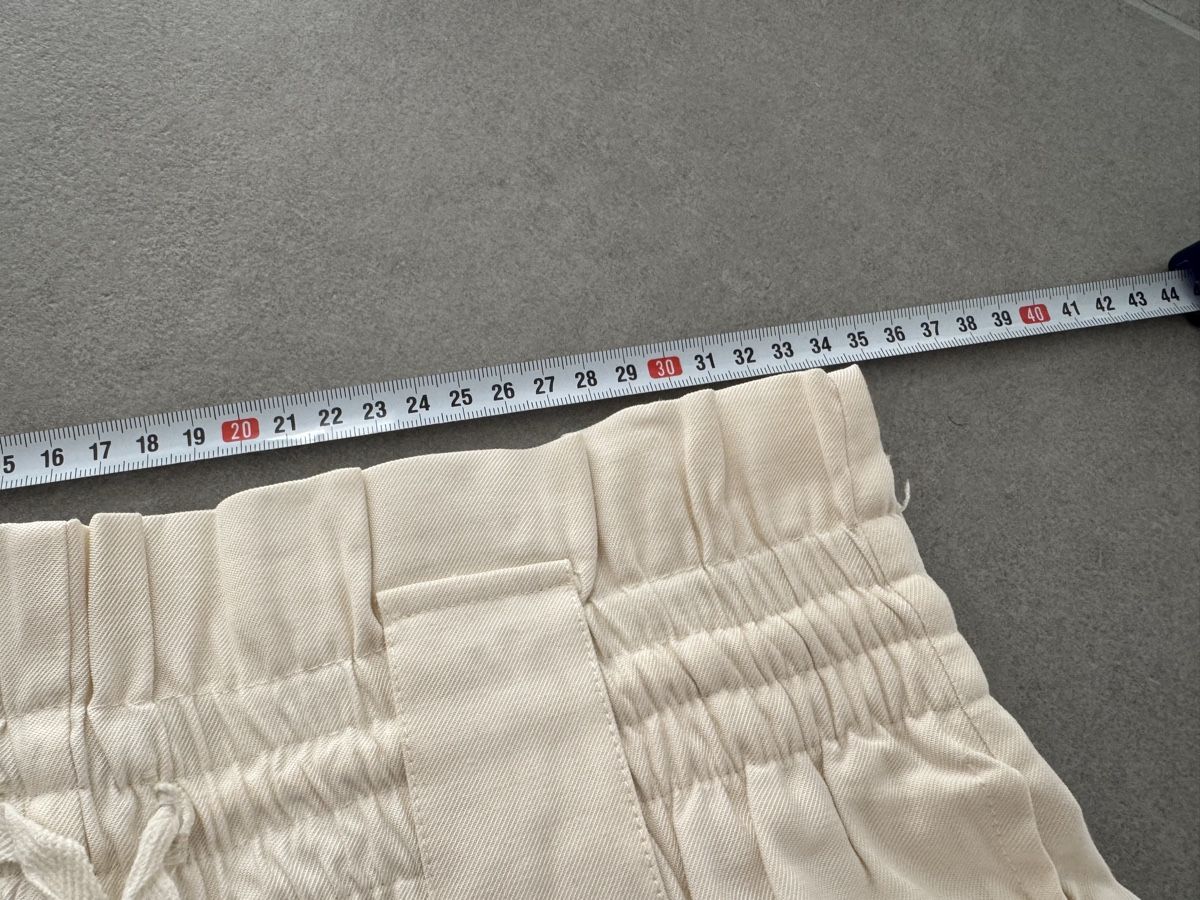 Vila Pantaloni: Vila Stoffhose Damen Grösse 38 neu – Nuovo (secondo la descrizione) da Frick venduto da Cirilla 2