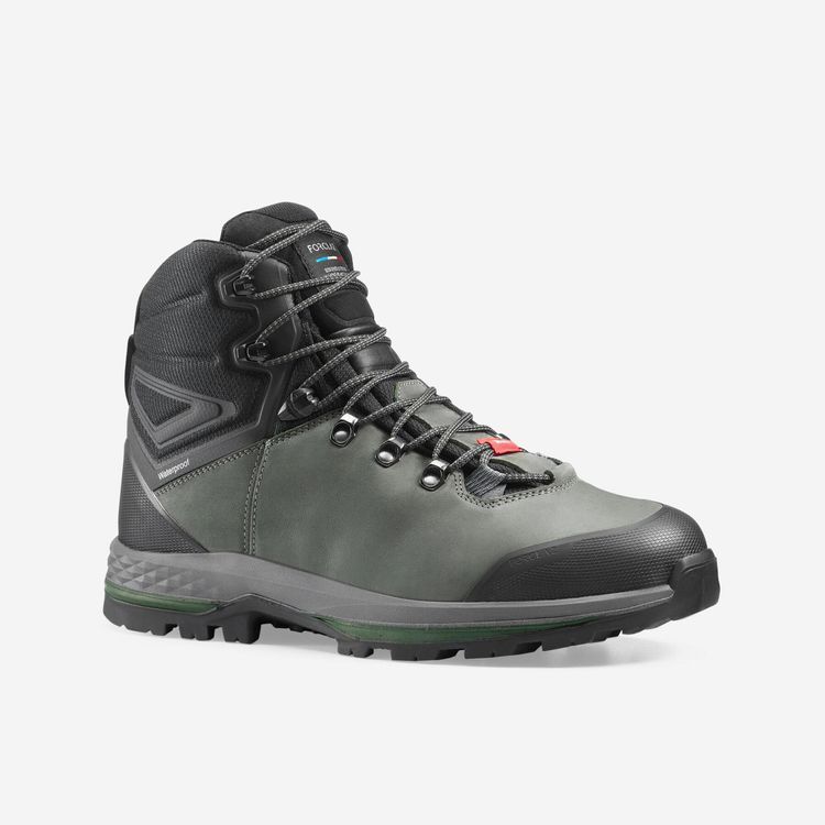 Herrenschuhe: Chaussures de randonnée Forclaz T44 imperméable Occasion – Neu (gemäss Beschreibung) aus Collombey von moribana