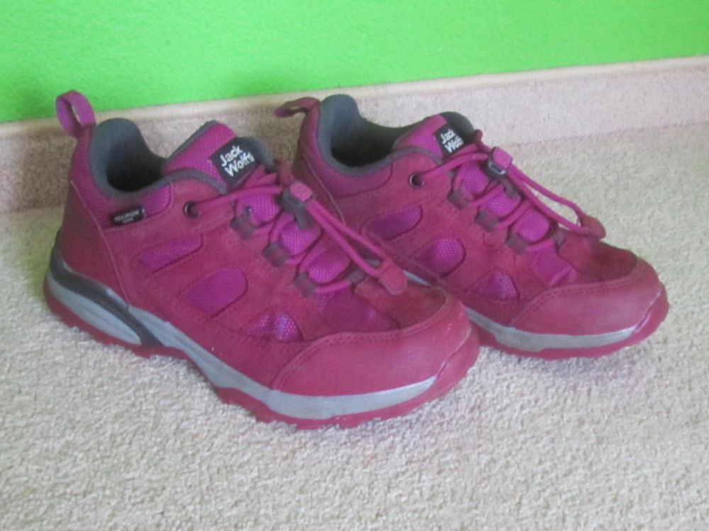Jack Wolfskin Scarpe per ragazzi: Wanderschuh Kinder – Usato da Amriswil venduto da canadiangoose