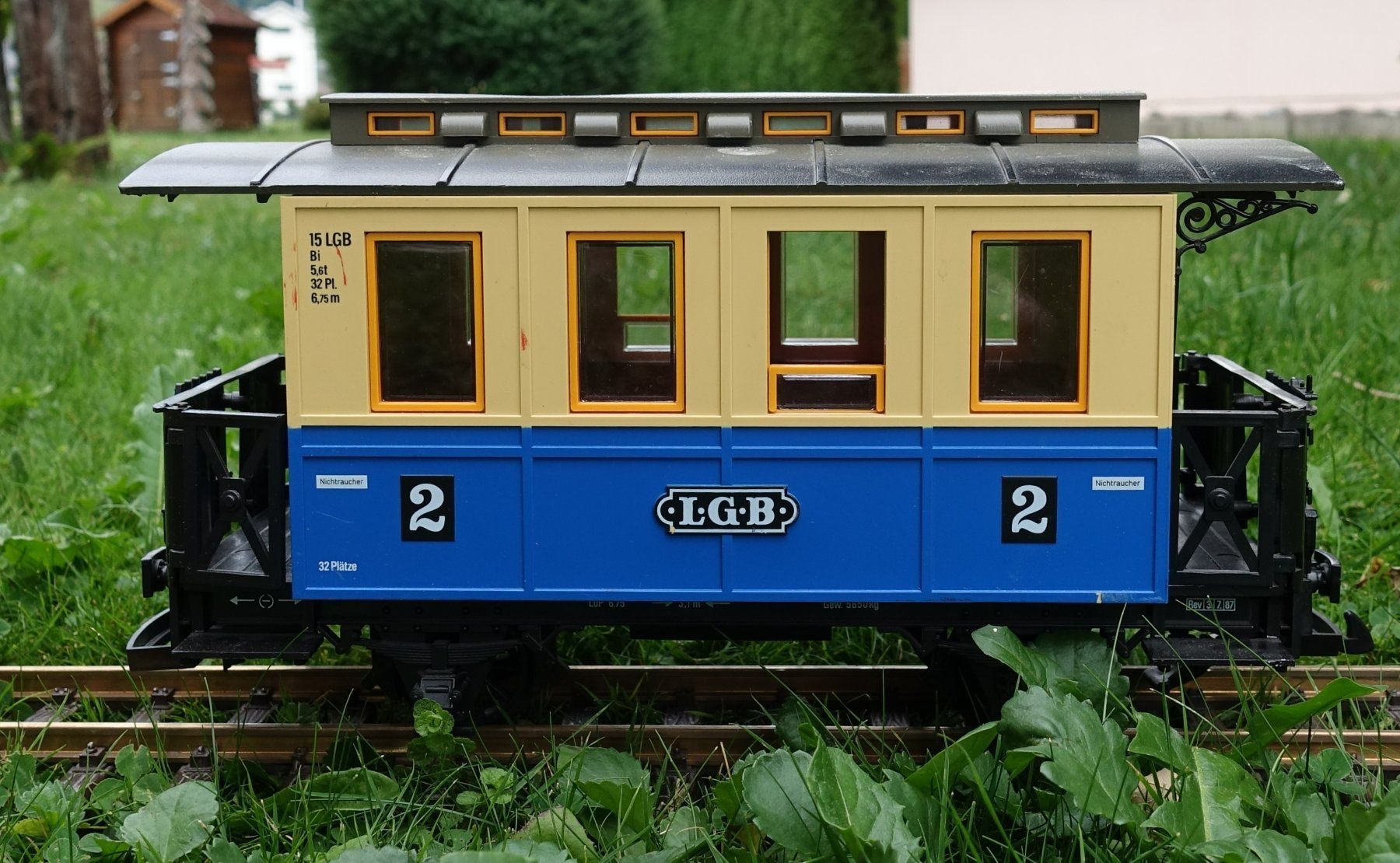 LGB Trains électriques: 2 LGB Personenwagen – D'occasion à Einsiedeln par Amselspitz49