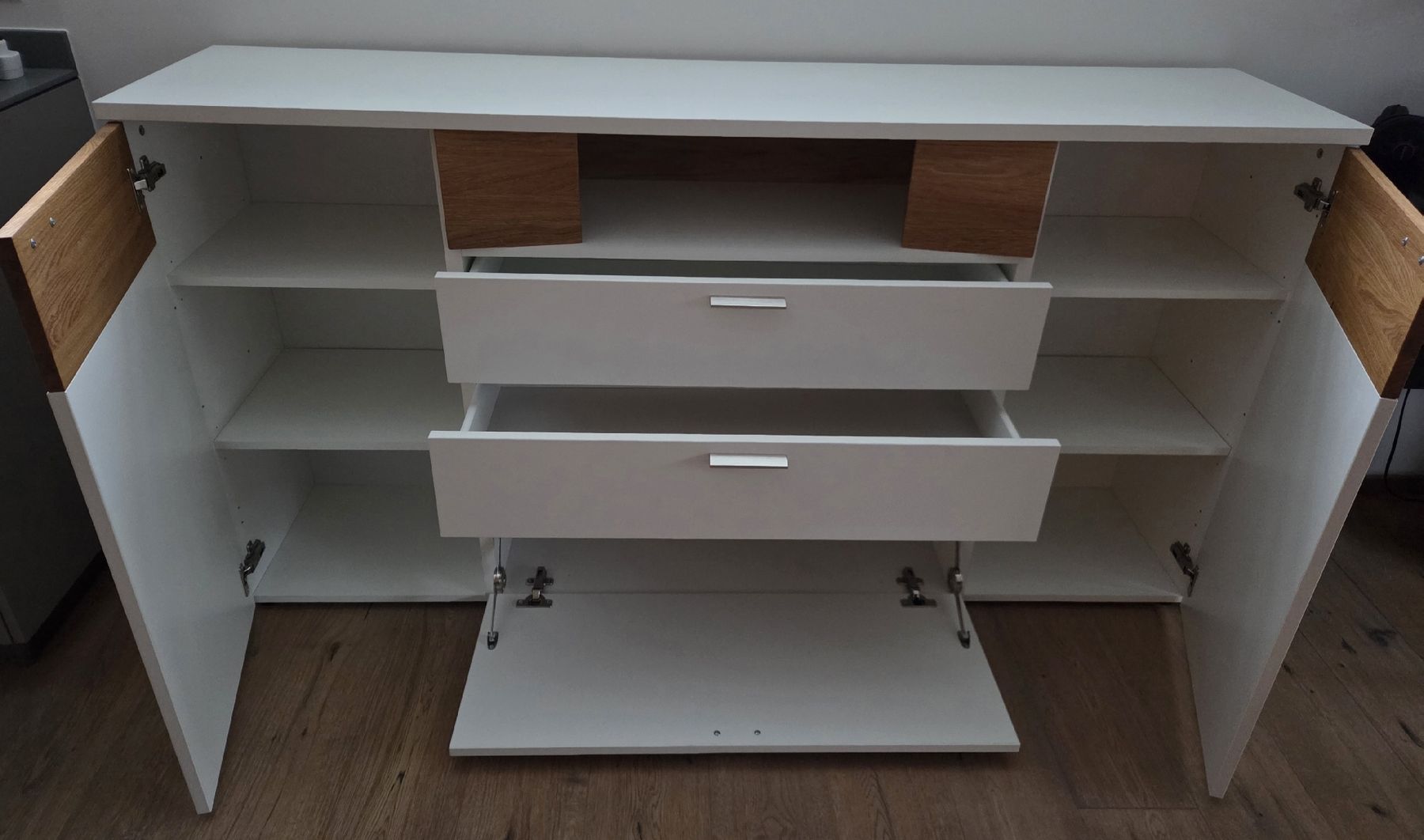 Cassettiere: Sehr schönes Sideboard  – Usato da Jona venduto da bluefeeling 1