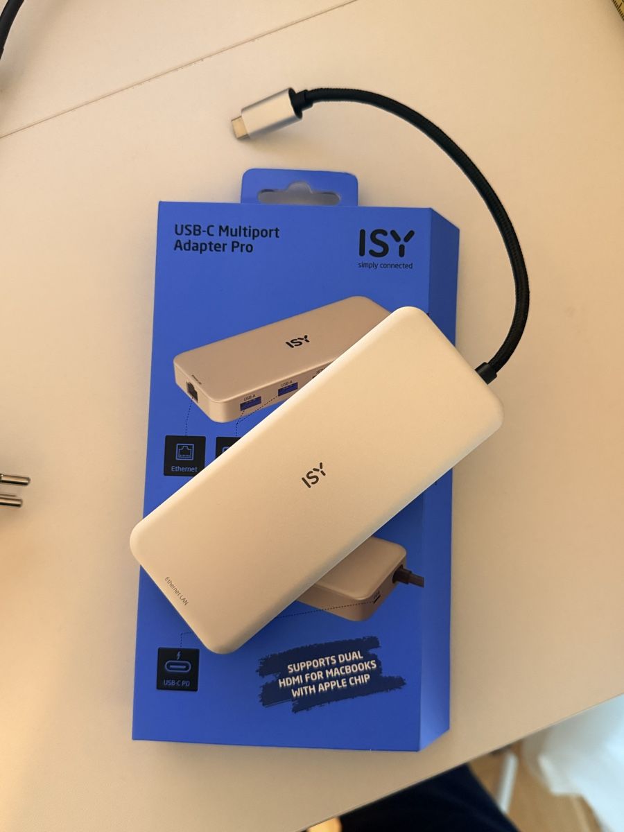 Unità & Adattatore: ISY USB-C Multiport Adapter Pro, HDMI, Ethernet, Top Zustand – Usato da Adlikon b.Regensdf venduto da bigv8000