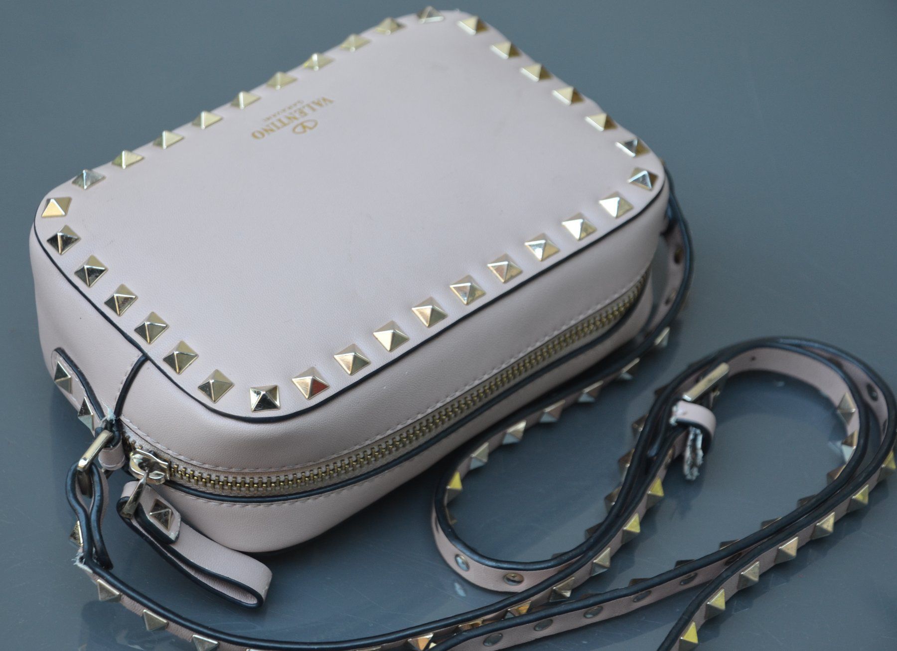 Valentino Borse da donna: Valentino Ruckstud Tasche / sac – Nuovo (secondo la descrizione) da Collonges venduto da Auganien 7