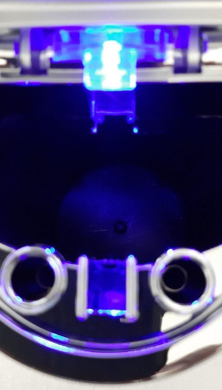 Aschenbecher: AUTO-LED-ASCHENBECHER Silber +1 GRATIS Luftfrischer – Neu und originalverpackt aus Seuzach von VT-Collections2 4