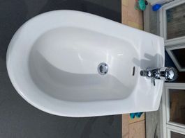 Closomat WC Warmwasserdusche