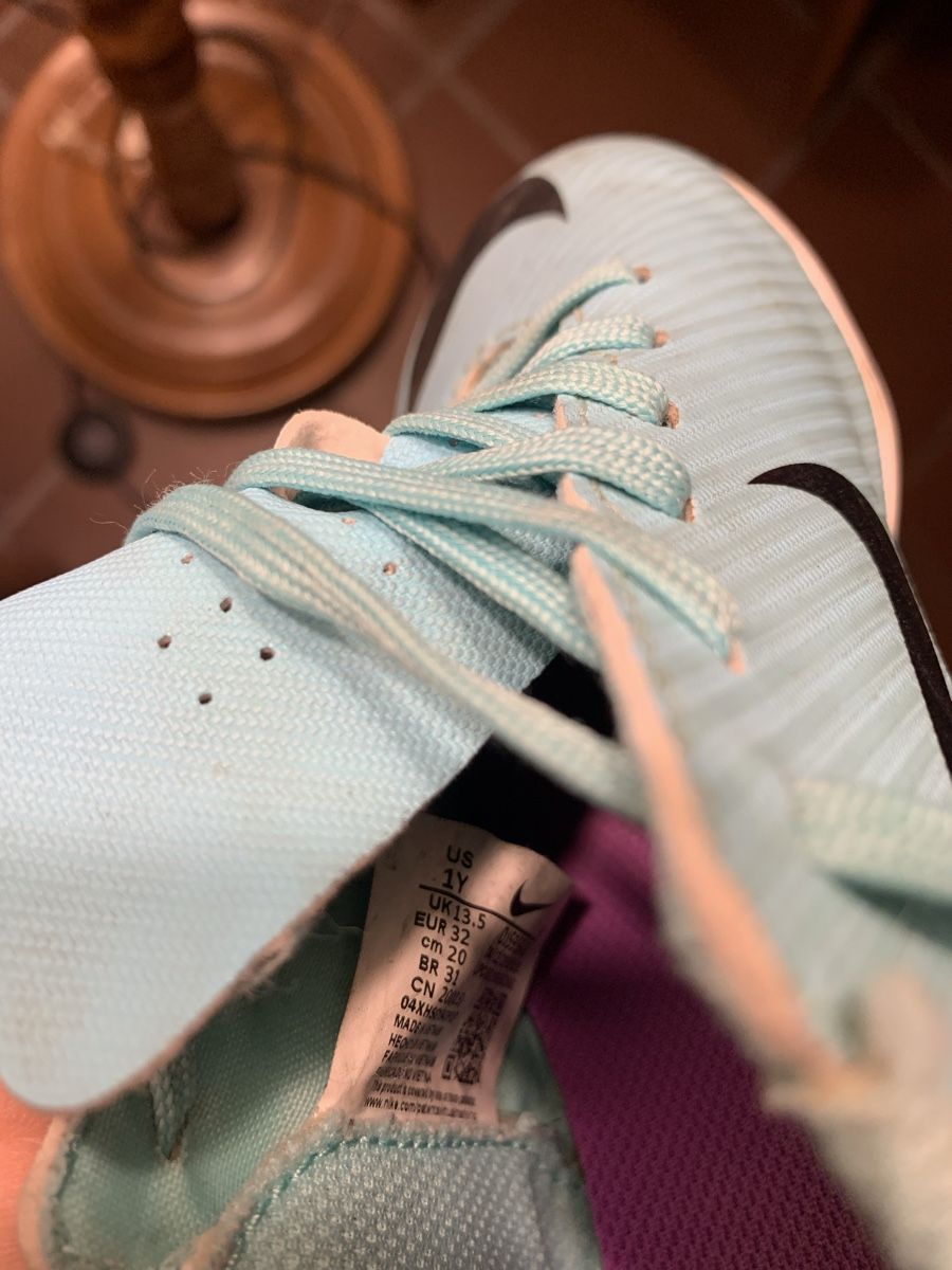 Nike Scarpe da uomo: Nike Fussballschuhe 32 – Usato da Küttigen venduto da osiamo 3