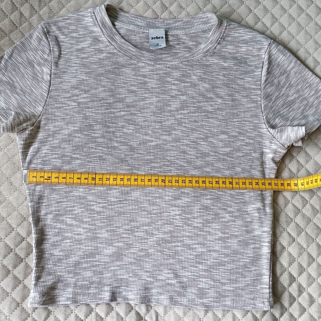 Zebra T-shirt: Weisser T-Shirt – Usato da Pfäffikon sz venduto da Suim 2