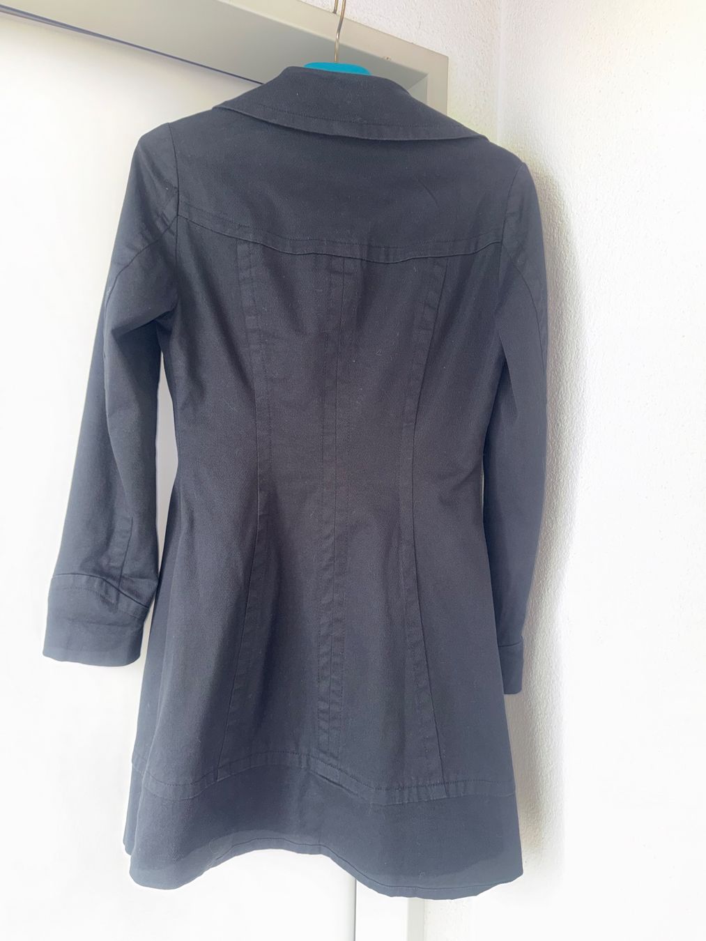 H&M Mäntel: H&M Damen-Trenchcoat Gr.36 – Gebraucht aus Buchrain von nat_pl5p 1