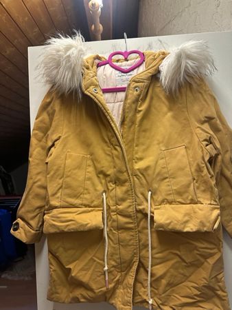 Zara Parka gelb Grösse 140 guter Zustand