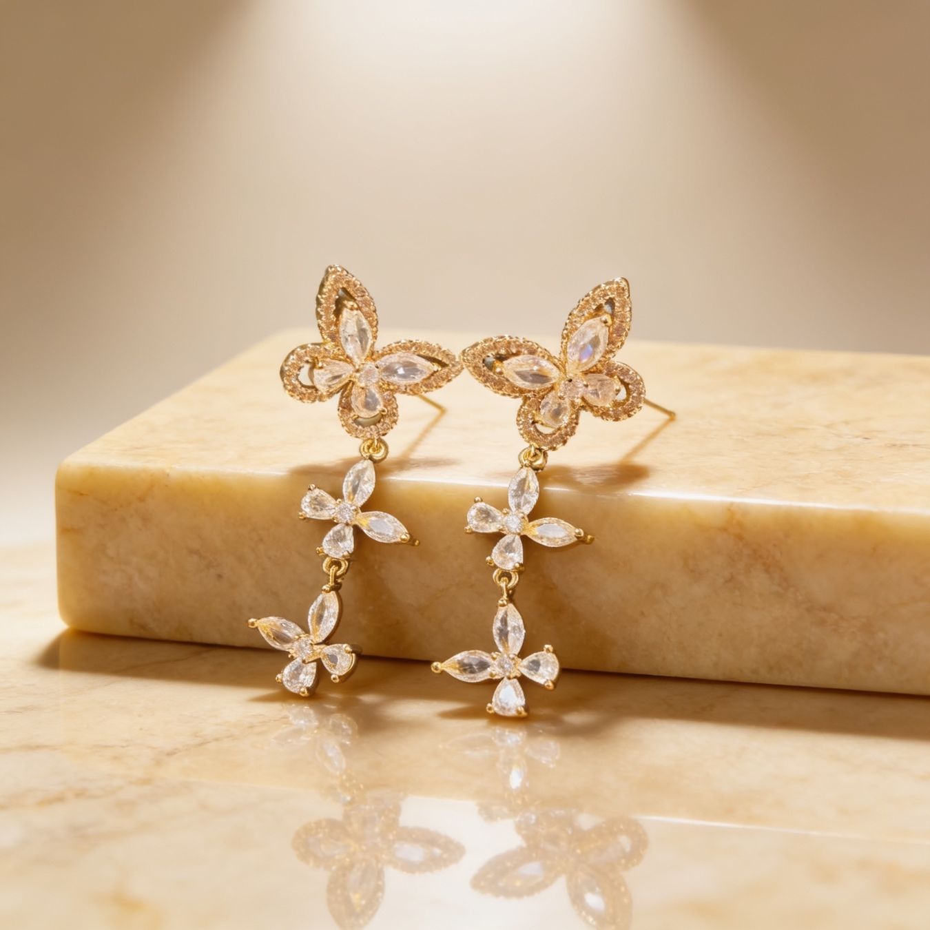 Orecchini pendenti & Orecchini a lobo: Boucles d'oreilles papillon – Nuovo e nell'imballaggio originale da St-Maurice venduto da Sandrinette123 6