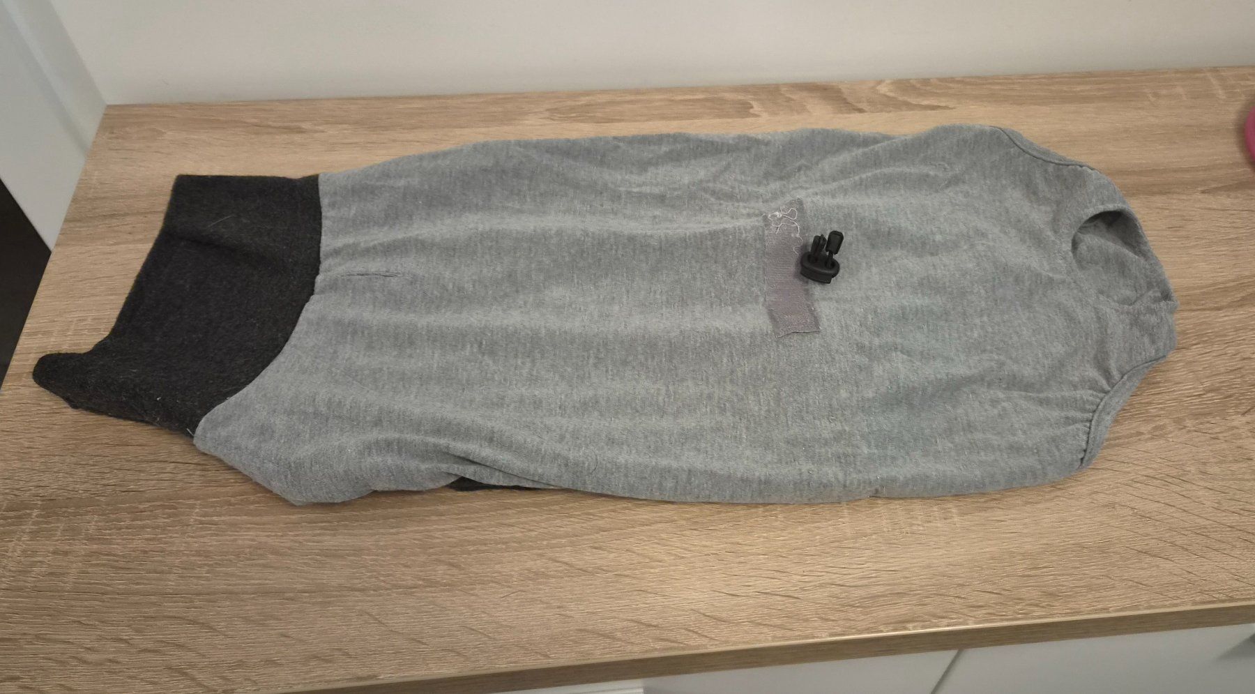 Abbigliamento: Tenue protection opération chien – Usato da Bouveret venduto da lagartha