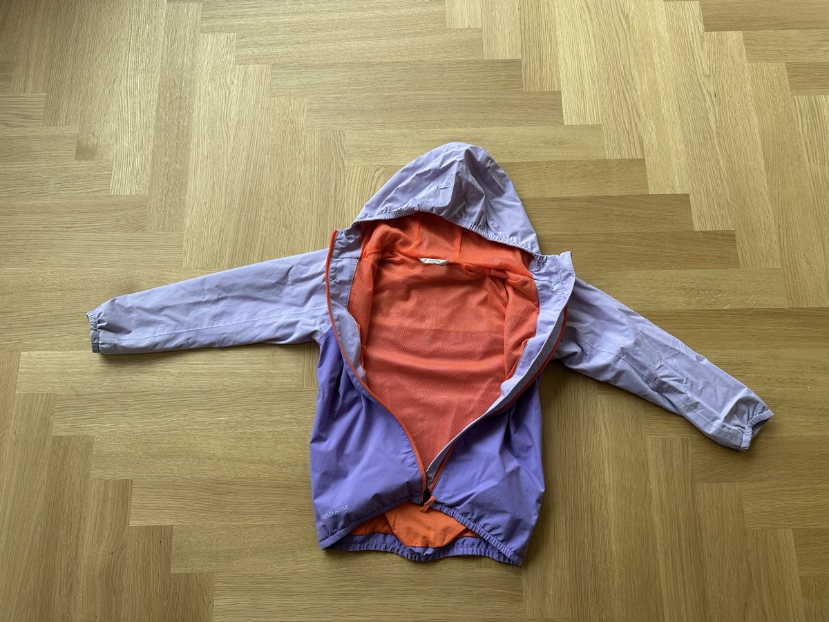 Vaude Giacche & Cappotti: Vaude Regenjacke 122/128 – Usato da Liebefeld venduto da tschudy02 1