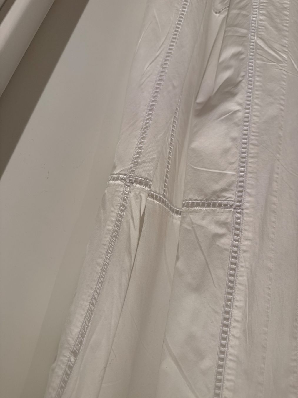 Theory Vestiti: Robe Theory Blanche broderie anglaise – Nuovo (secondo la descrizione) da Gimel venduto da fan_8tvc 2
