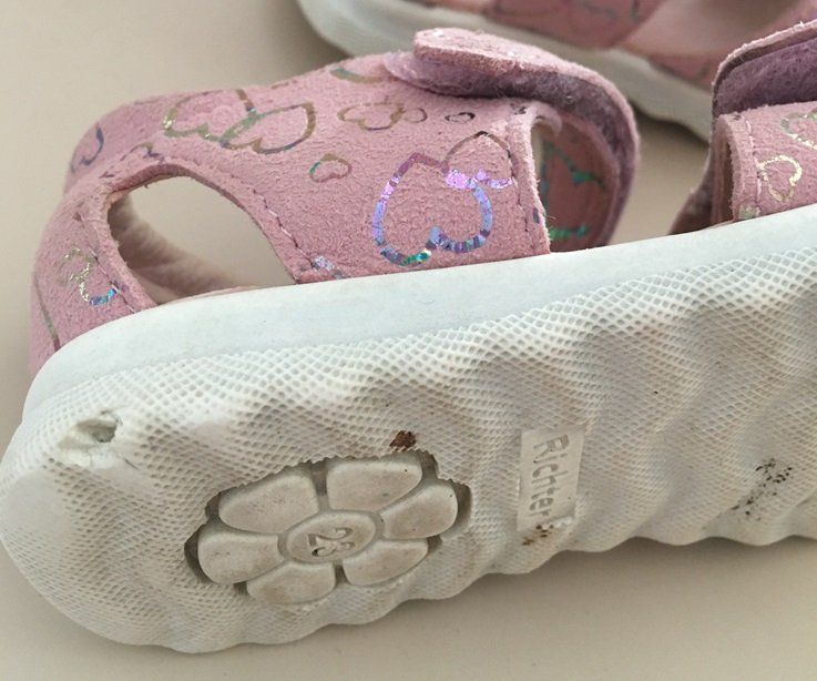 Scarpe per ragazzi: Kinder-Sandalen (23) – Usato da Grüningen venduto da tienda100 2