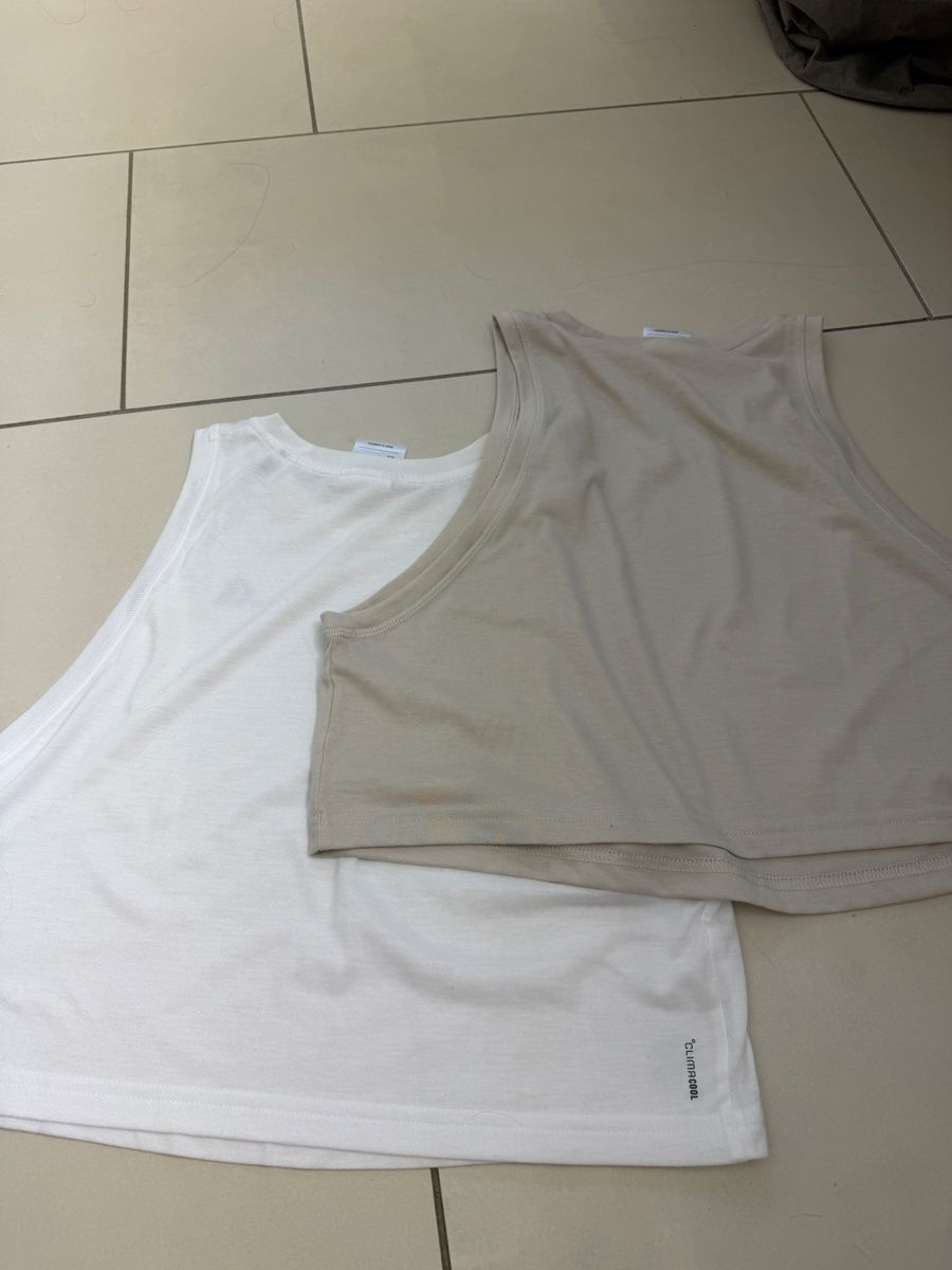 Adidas Top: 2 Top von Adidas – Usato da Neerach venduto da the_modern_mini 3
