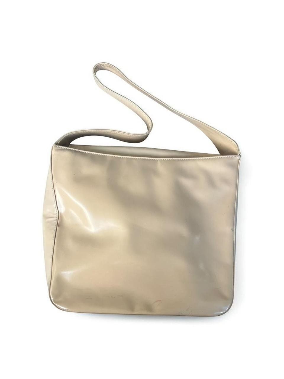 Gucci Borse: White GUCCI shoulder bag with black logo – Usato da Luzern venduto da aramayashop 1