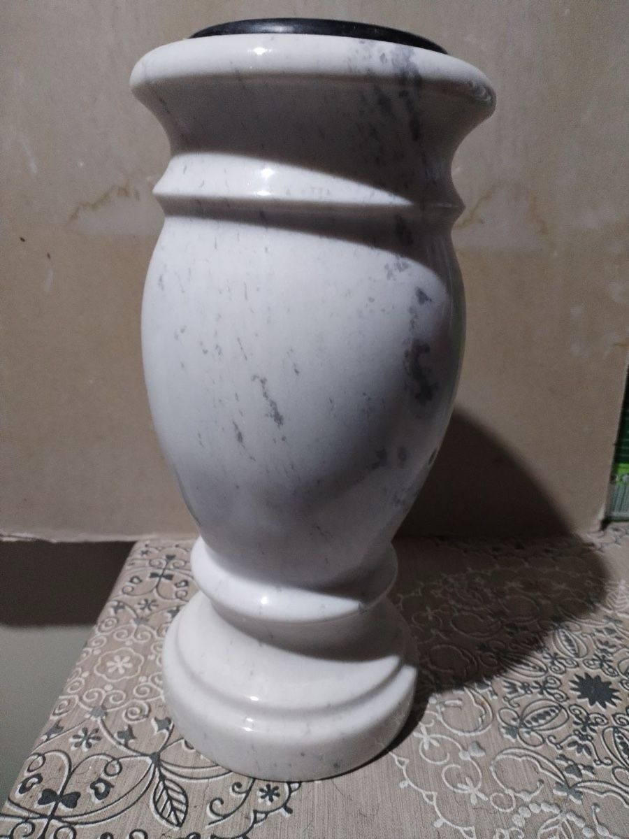 Vasi & Recipienti: Grabschmuck Vase – Nuovo (secondo la descrizione) da Oberriet SG venduto da SAGAV