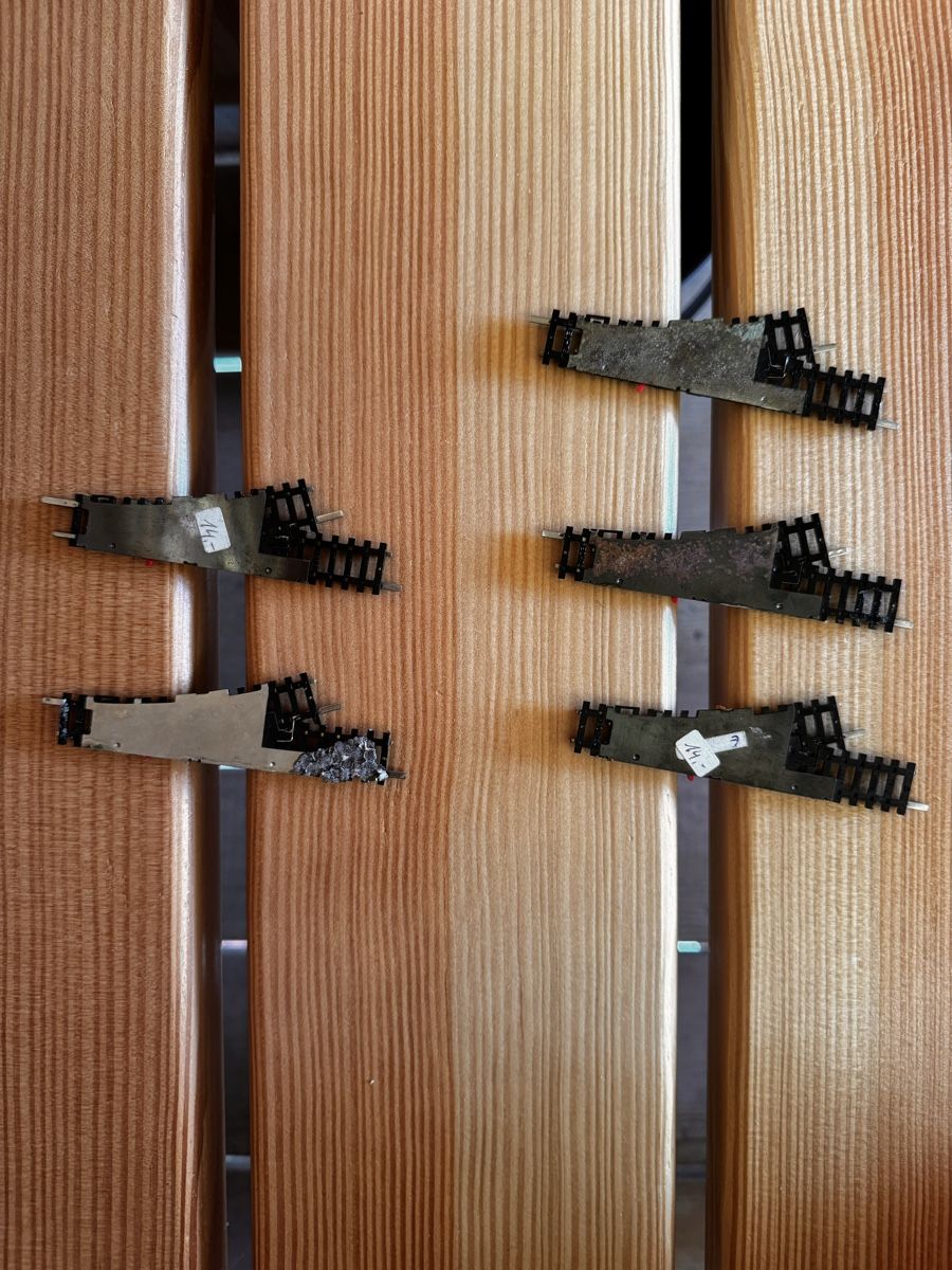 Trix Modellini di ferrovie: Minitrix, Weiche rechts 4963, 5 Stk. – Usato da Kyburg-Buchegg venduto da Mlaett 2