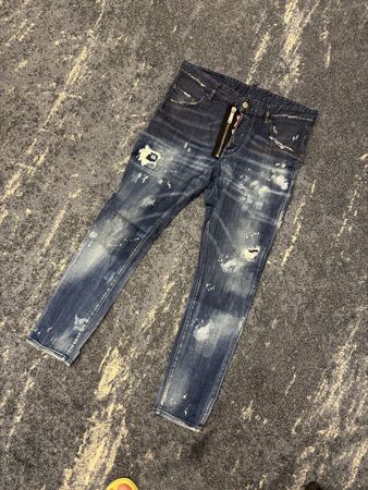 Dsquared2 Skater Jeans – Größe 48 – Sehr guter Zustand