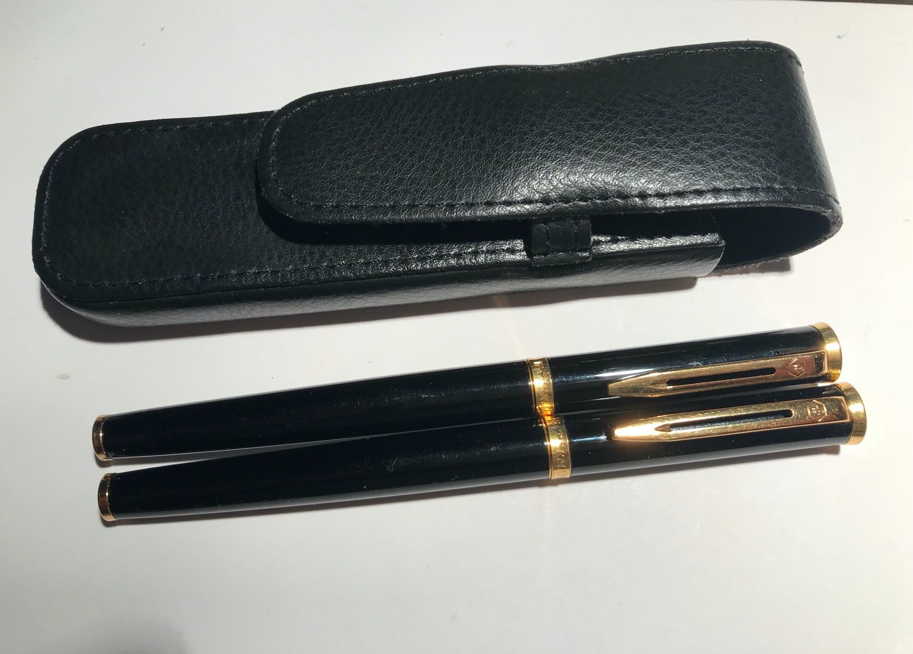 Waterman Penna & Evidenziatori: Waterman -Stilografica e sfera- con custodia – Usato da PARADISO venduto da pin_vlj8