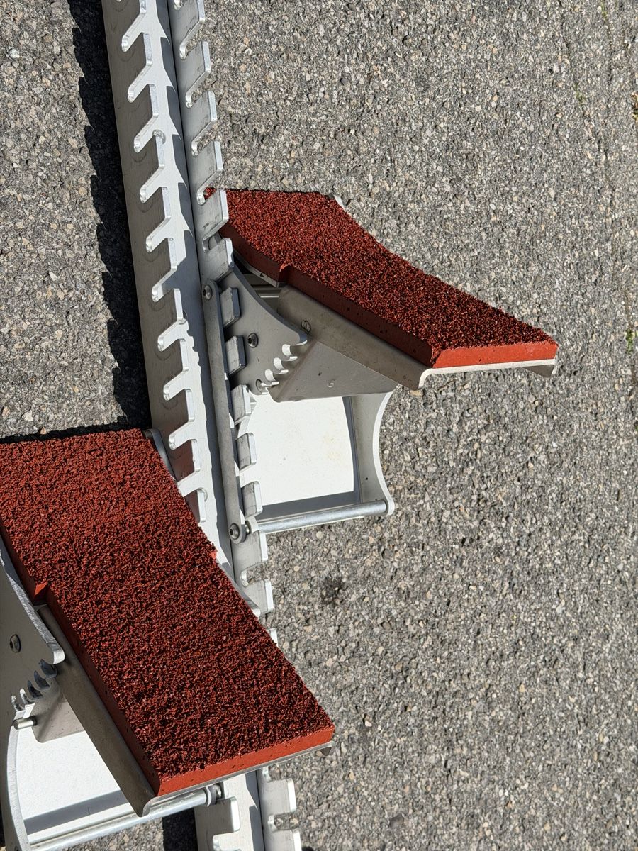 Piste: Omega Startblock gebraucht – Usato da Biel-Bienne venduto da niroxx 4