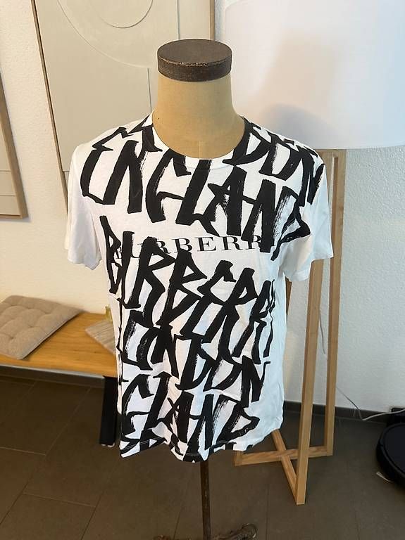 T-shirt: Burberry – Usato da Wallisellen venduto da noelzul