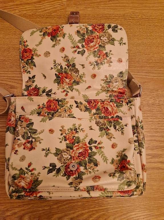 Borse da donna: Handtasche – Usato da Wangen an der Aare venduto da p.jeker 1