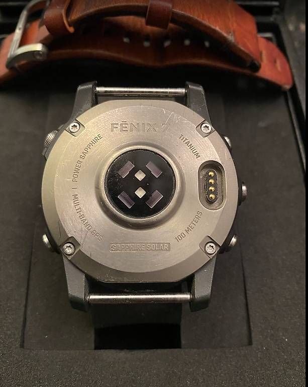 Smartwatch:  Garmin Fenix 7 Saphire Solar Titanium – Usato da Basel venduto da Huuii 1