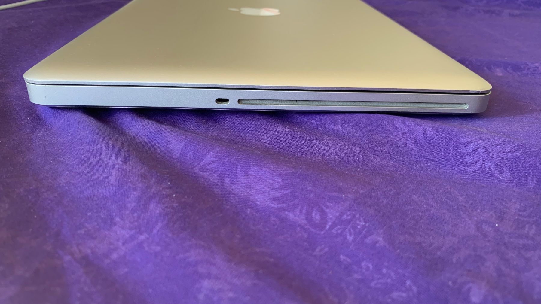 Apple Notebook: MacBook Pro 13“ – Difettoso da Volketswil venduto da dancingsoul74 1