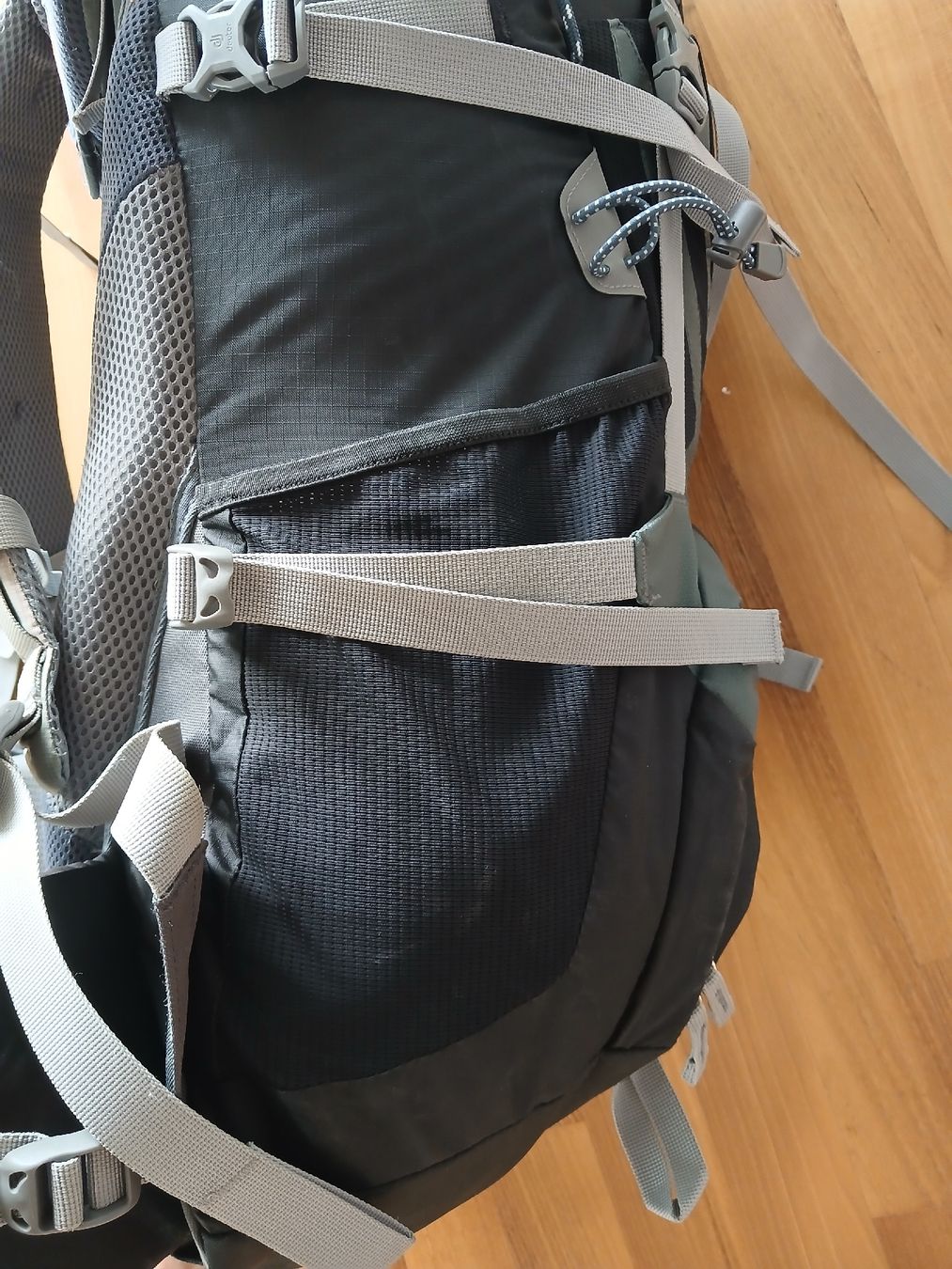 Deuter Sacs à dos: Deuter ACT LITE  40+10 – D'occasion à Balgach par Brigitte_1968 5