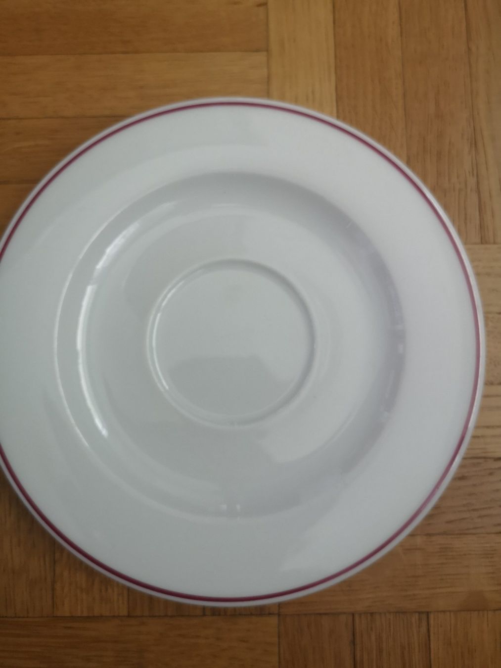 Set di piatti: Kaffeetassen mit einem Teller, Langenthal – Usato da Dietikon venduto da aro_mr6l 6