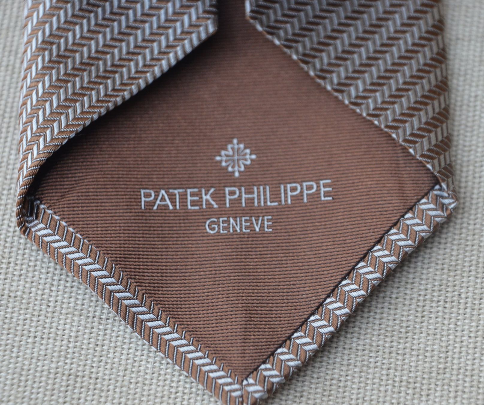 Patek Philippe Cravatte: Krawatte / cravate Philippe Patek – Usato da Collonges venduto da Auganien 3