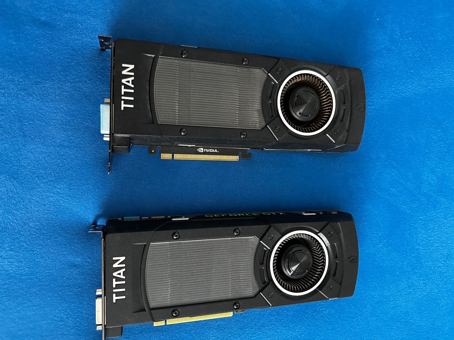 Nvidia Grafikkarten: 2x Nvidia Geforce Titan X – Gebraucht aus Bülach von